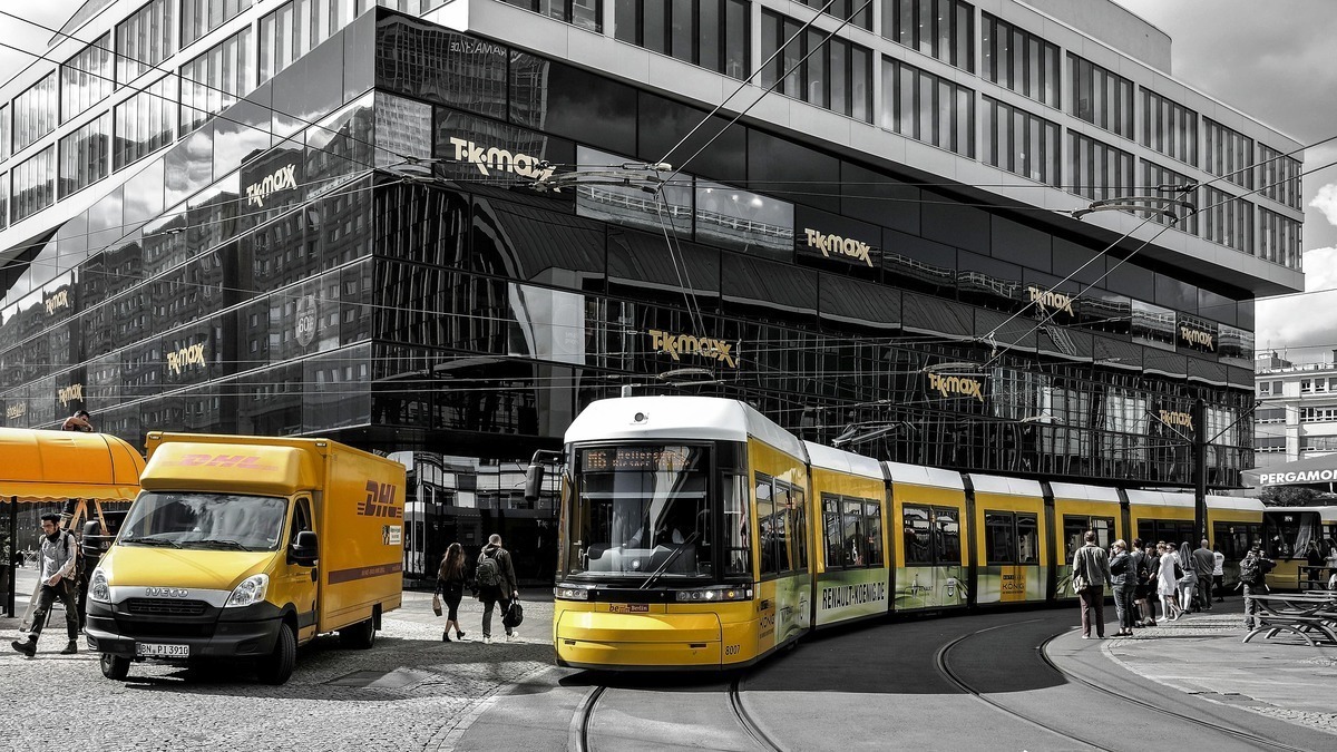 Mobilität & Verkehr in Neuwied – Anbindung, Parken und ÖPNV im Überblick