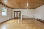 Großes Wohnhaus mit vielfältigem Nutzungspotential - Einfamilienhaus Moschheim | Angebot:26932451