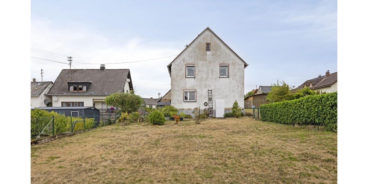 Garten rechts seitlich